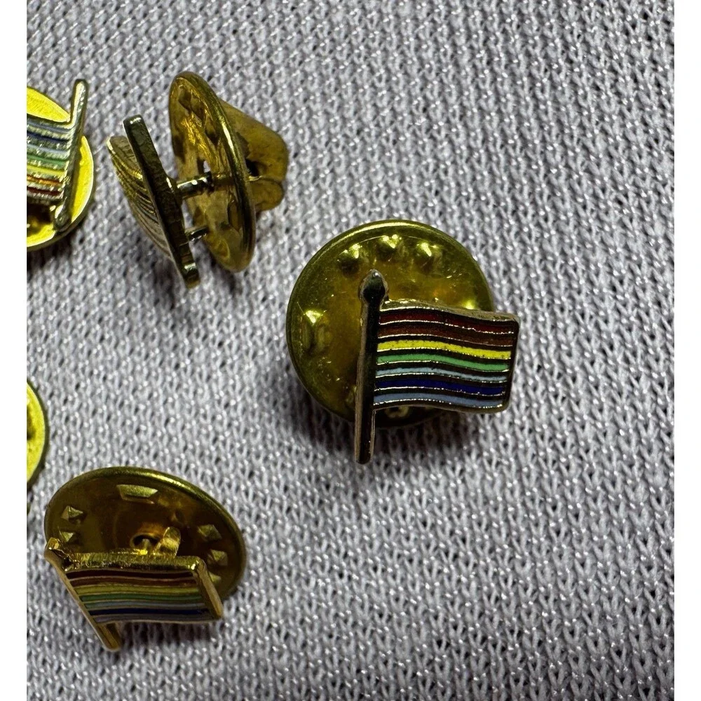Vintage Pride Rainbow Flag Pin LGBT-Set of 12